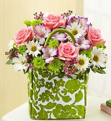 TOTE-ALLY TOTE Cottage Florist Lakeland Fl 33813 Premium Flowers lakeland