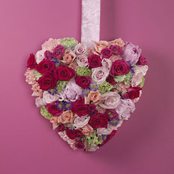 HANGING HEART Cottage Florist Lakeland Fl 33813 Premium Flowers lakeland