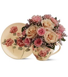 Victorian Teacup Bouquet Cottage Florist Lakeland Fl 33813 Premium Flowers lakeland